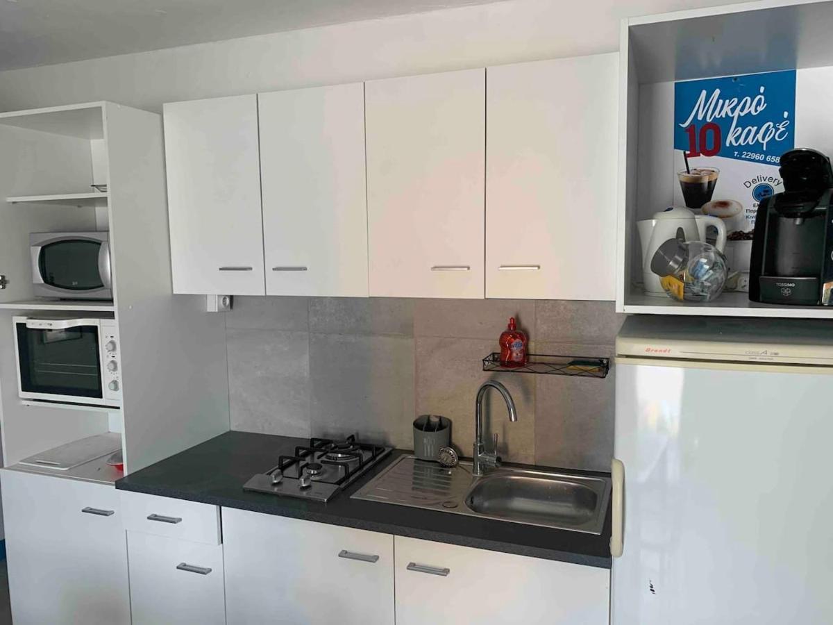 Le Depot Appartement Du Port A Champvert Kültér fotó